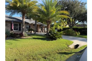 10 ESSINGTON LANE, PALM COAST, FL 32164 - MLS#MFRFC313541