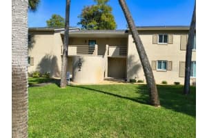 102 Bob White Ct #102e, DAYTONA BEACH
