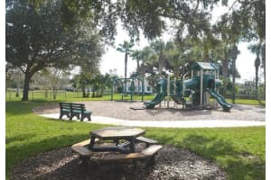 27 RIVERWALK DRIVE, PALM COAST, FL 32137 - MLS#MFRFC313605