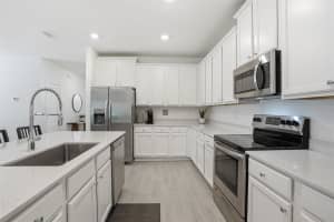 3047 CROSSFIELD DRIVE, GREEN COVE SPRINGS, FL 32043 - MLS#MFRFC313632