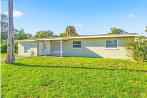 1598 3RD STREET, DAYTONA BEACH, FL 32117 - MLS#MFRFC313712