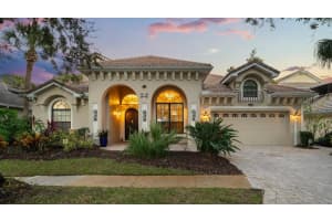 19 Front St Palm Coast, FL 32137 - Off Market