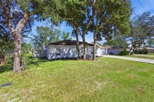 8 ROLLING FERN PLACE, PALM COAST, FL 32164 - MLS#MFRFC313961
