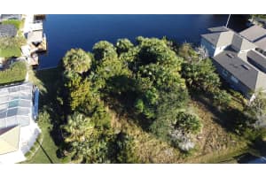 10 CIMMARON DRIVE, PALM COAST, FL 32137 - MLS#MFRFC314237