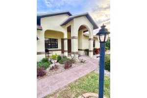 17 Fenwick Ln, PALM COAST