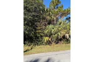 8 BILL COURT, PALM COAST, FL 32137 - MLS#MFRFC314696