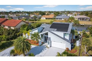 10 FLEMING COURT, PALM COAST, FL 32137 - MLS#MFRFC315193