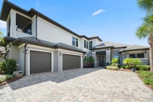 10 HAMMOCK BEACH CIRCLE, PALM COAST, FL 32137 - MLS#MFRFC315262