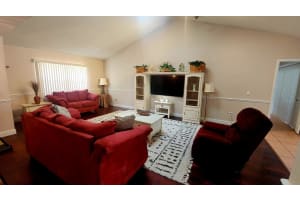 10 BLACKFOOT COURT, PALM COAST, FL 32137 - MLS#MFRFC315273