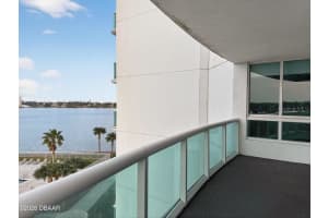 241 RIVERSIDE DRIVE, DAYTONA BEACH, FL 32117 - MLS#MFRFC315295