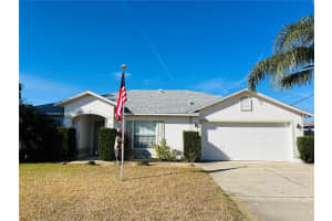 8 FIRETHORN LANE, PALM COAST, FL 32137 - MLS#MFRFC315595