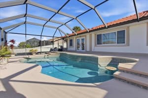 1 CORAL REEF COURT, PALM COAST, FL 32137 - MLS#MFRFC315695