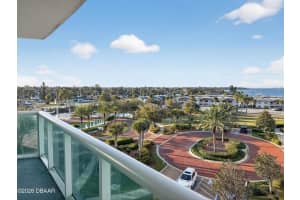 241 RIVERSIDE DRIVE, DAYTONA BEACH, FL 32117 - MLS#MFRFC315720