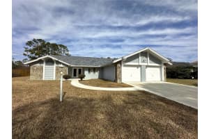 100 Webster Ln, PALM COAST