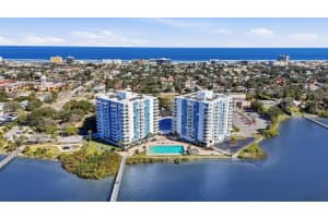 925 HALIFAX AVENUE, DAYTONA BEACH, FL 32118 - MLS#MFRFC315877