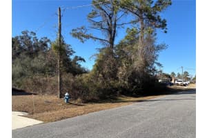 8 ROXBURY LANE, PALM COAST, FL 32164 - MLS#MFRFC315917