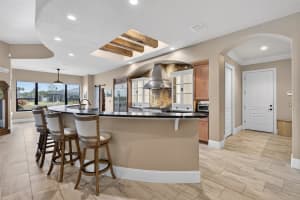 27 LAS PALMAS WAY, PALM COAST, FL 32137 - MLS#MFRFC315921