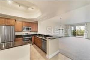 7804 LAKE VISTA COURT, LAKEWOOD RANCH, FL 34202 - MLS#MFRFC315987