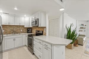 1415 OCEAN SHORE BOULEVARD, ORMOND BEACH, FL 32176 - MLS#MFRFC315991