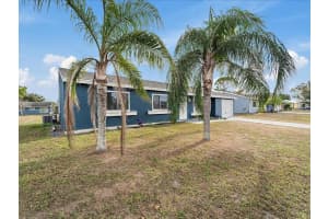 2464 SHENANDOAH STREET, NORTH PORT, FL 34287 - MLS#MFRFC316102