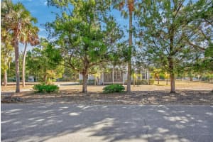 808 FRONT STREET, WELAKA, FL 32193 - MLS#MFRFC316638