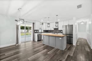 6 ZAMMER COURT, PALM COAST, FL 32164 Sold 04/15/26