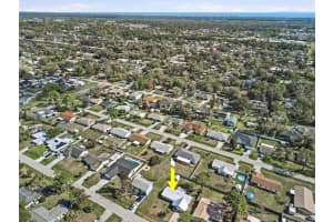 3035 Queen Palm Dr Edgewater, FL 32141 - Off Market