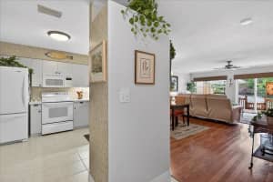 525 LAKE BRIDGE DRIVE, ORMOND BEACH, FL 32174 - MLS#MFRFC316899