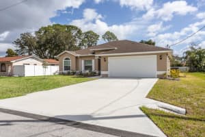 10 FISCHER LANE, PALM COAST, FL 32137 - MLS#MFRFC316959
