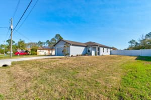 33 PINE CROFT LANE, PALM COAST, FL 32164 - MLS#MFRFC317057