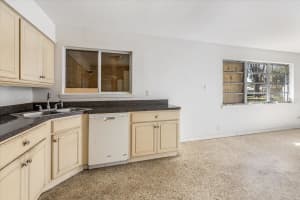 875 VALENCIA ROAD, SOUTH DAYTONA, FL 32119 - MLS#MFRFC317090