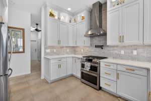 11 COTTONTON COURT, PALM COAST, FL 32137 - MLS#MFRFC317300