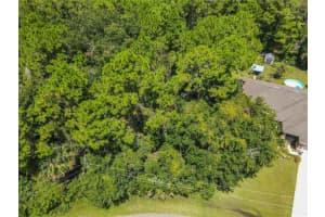 47 FANSHAWE LANE, PALM COAST, FL 32137 - MLS#MFRFC317384