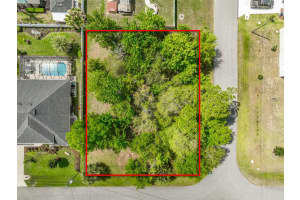 2 ZELDA COURT, PALM COAST, FL 32164 - MLS#MFRFC317414