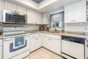 29 CLEVELAND COURT, PALM COAST, FL 32137 - MLS#MFRFC317459