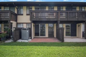 44 CLUB HOUSE DRIVE, PALM COAST, FL 32137 - MLS#MFRFC317499