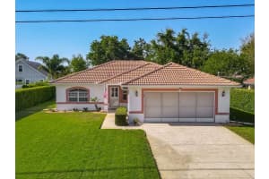 60 Rolling Sands Dr, PALM COAST