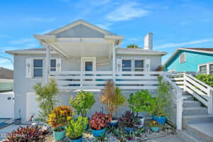 448 NAUTILUS AVENUE, DAYTONA BEACH, FL 32118 - MLS#MFRFC317775