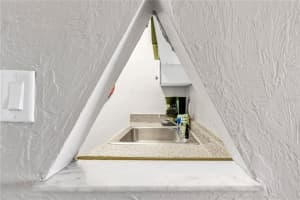 313 ATLANTIC AVENUE, DAYTONA BEACH, FL 32118 - MLS#MFRFC317818