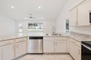 9 LAMAR LANE, PALM COAST, FL 32137 - MLS#MFRFC317996