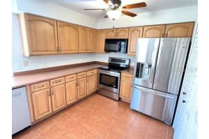 35 CAPTAINS WALK, PALM COAST, FL 32137 - MLS#MFRFC318021