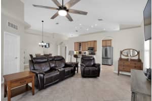 90 WATERSIDE PARKWAY, PALM COAST, FL 32137 - MLS#MFRFC319118