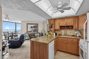 3013 ATLANTIC AVENUE, DAYTONA BEACH, FL 32118 - MLS#MFRFC319226