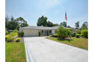 640 Oleander St, Mt Dora, FL 32757, Sold 11/20/14