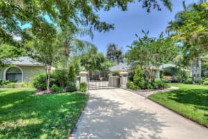 15831 Chestnut Ln, Tavares, FL 32778, Sold 09/26/16
