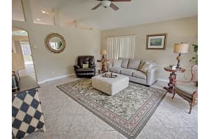 1040 Mayfair St, Eustis, FL 32726, Sold 12/10/15