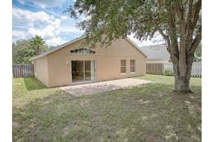 1040 Mayfair St, Eustis, FL 32726, Sold 12/10/15