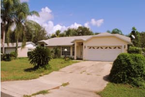 407 Dorothy Cir, Eustis, FL 32726, Sold 06/03/16