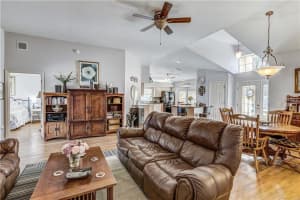 4511 Treasure Cay Rd, Tavares, FL 32778, Sold 03/31/16