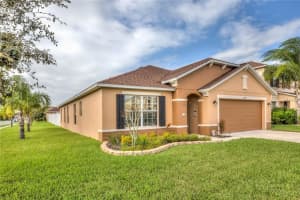 5001 Gandross Ln, Mt Dora, FL 32757, Sold 02/22/16